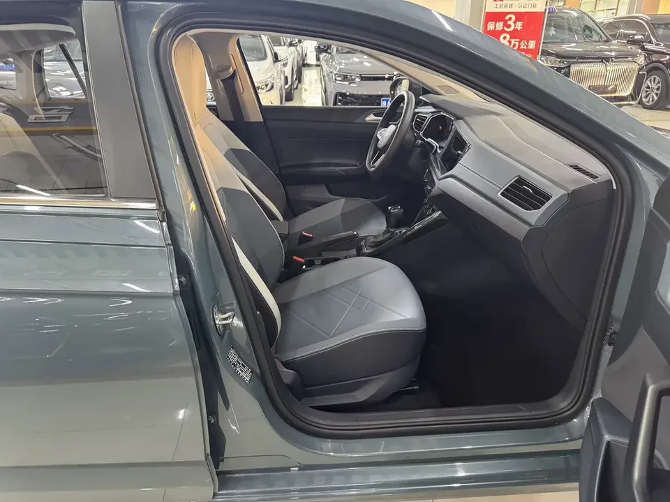 Volkswagen Lavida Lavida 2023 New 1.5L Automatic New Edition 2023 — thumbnail 3