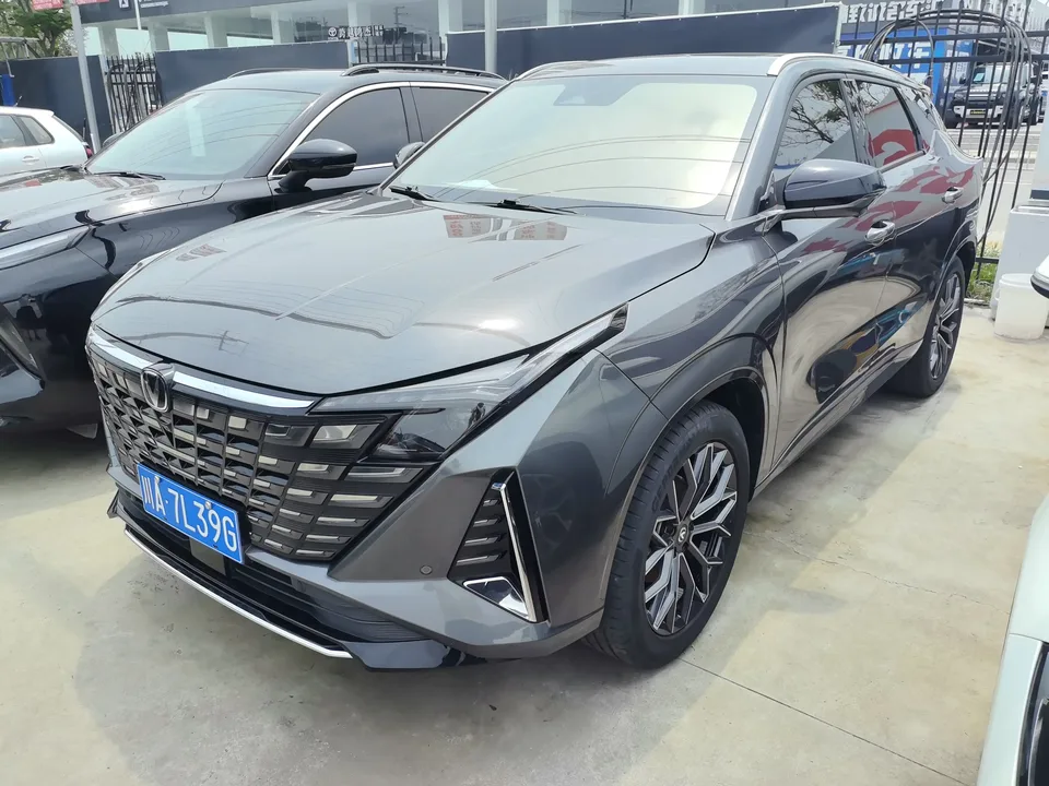 Changan Uni-Z Changan UNI-Z 2025 1.5T DCT Premium 2025 — photo 1, buy with delivery to Moscow