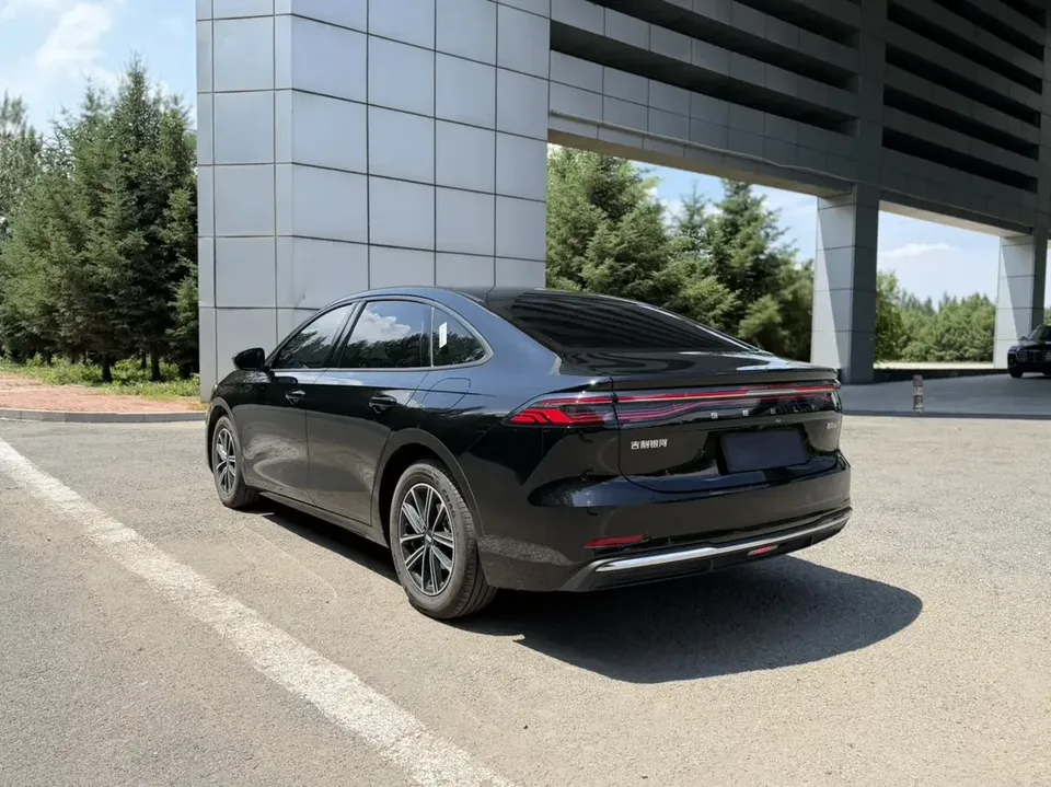 Geely Galaxy A7 EM Galaxy A7 EM 2025 70km Launch Edition 2025 — thumbnail 2