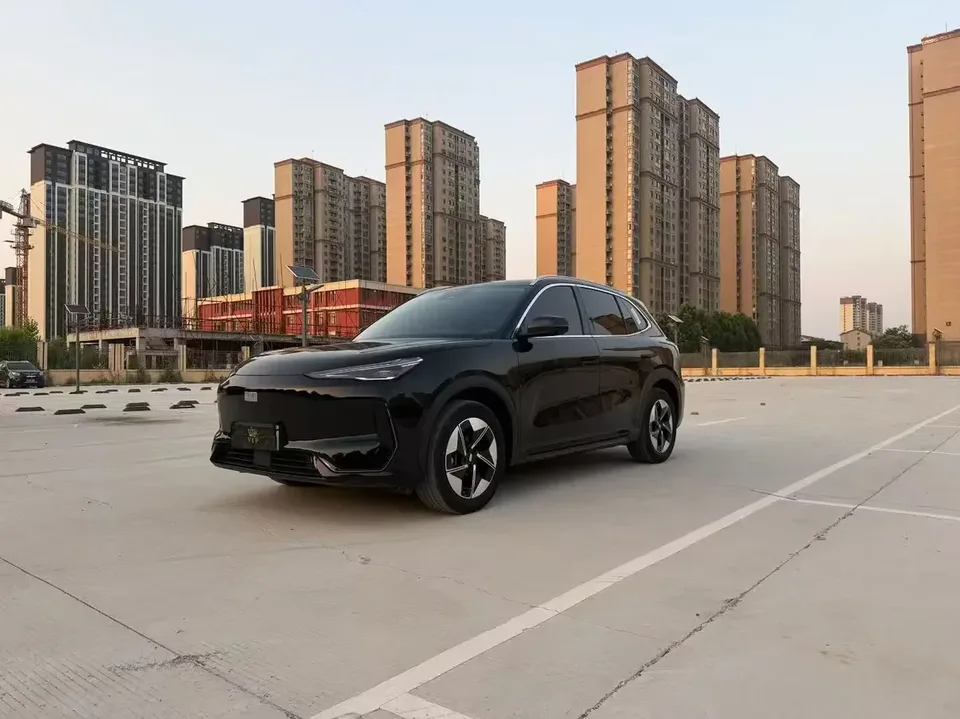 Geely Galaxy E5 Galaxy E5 2024 530km Exploration+ 2024 — photo 1, buy with delivery to Moscow