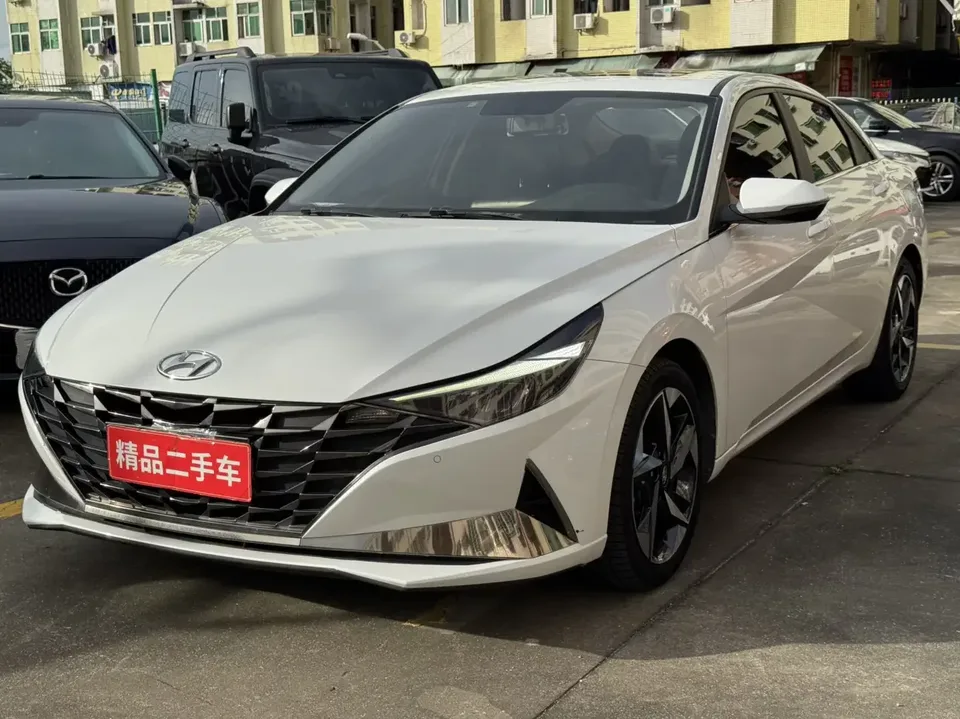 Hyundai Elantra Elantra 2023 1.5L CVT GLX Elite Edition 2023 — photo 1, buy with delivery to Moscow