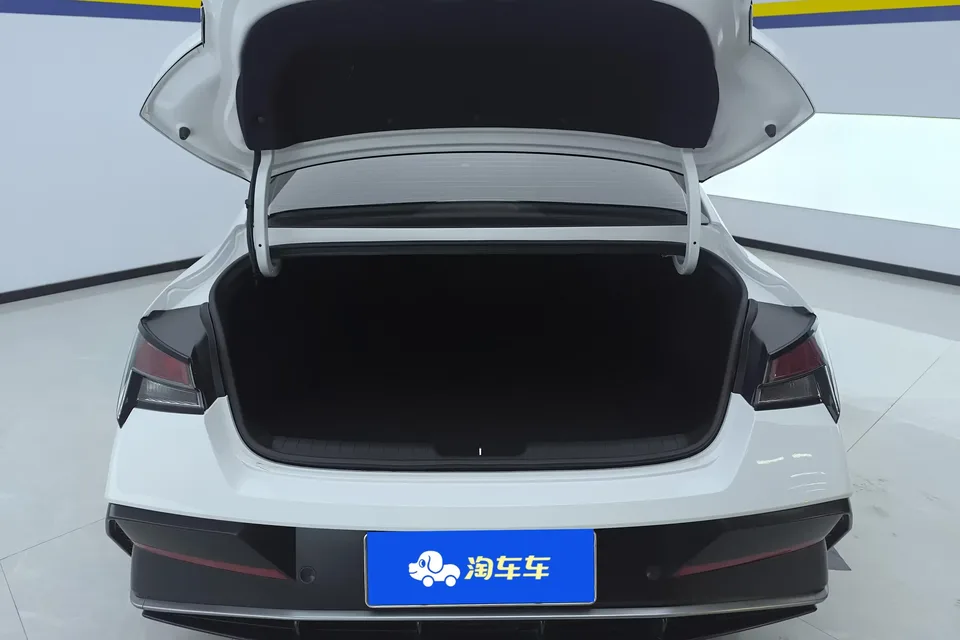 Hyundai Elantra Elantra 2023 1.5L CVT GLX Elite Edition 2026 — миниатюра 5