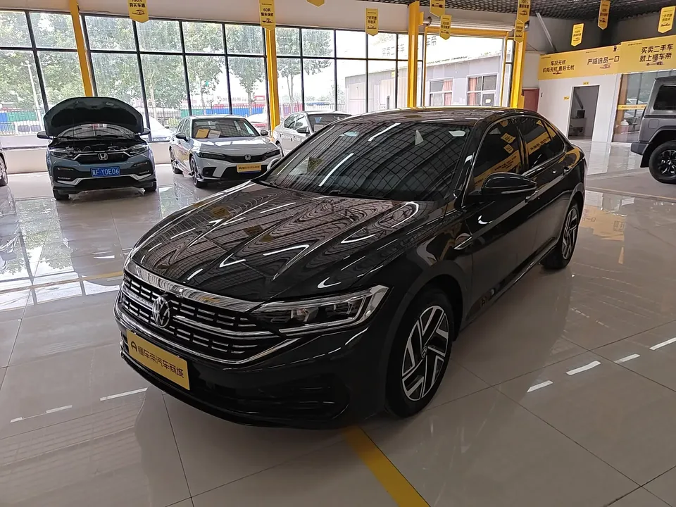 Volkswagen Sagitar Sagitar 2024 300TSI DSG Beyond Edition 2024 — фото 1, купить с доставкой в Москву