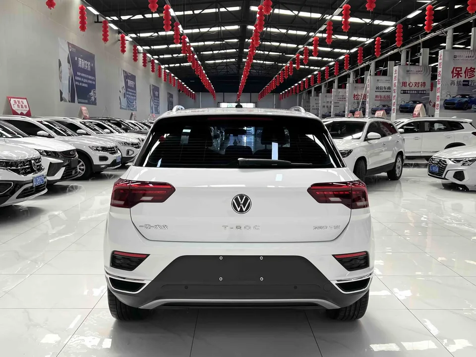 Volkswagen T-Roc TANG 2022 280TSI DSG 2WD Comfort PLUS 2022 — thumbnail 2