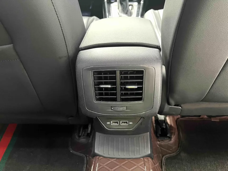 Volkswagen T-Roc TANG 2022 280TSI DSG 2WD Comfort PLUS 2022 — thumbnail 3
