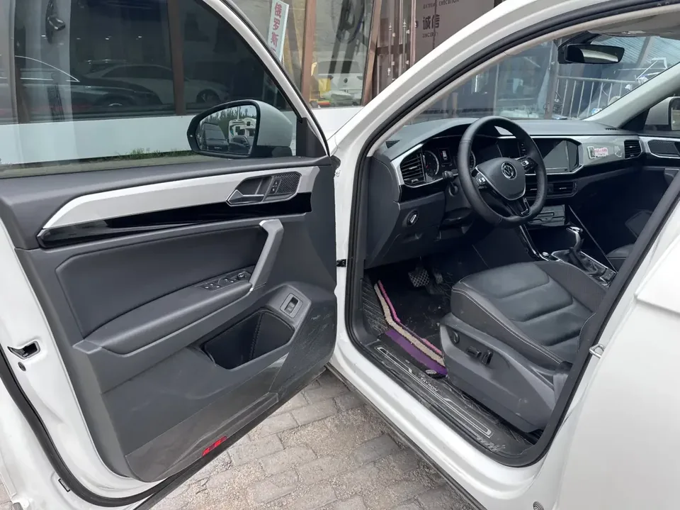 Volkswagen Tayron Tanyue 2022 280TSI 2WD Luxury Smart Edition 2022 — thumbnail 5