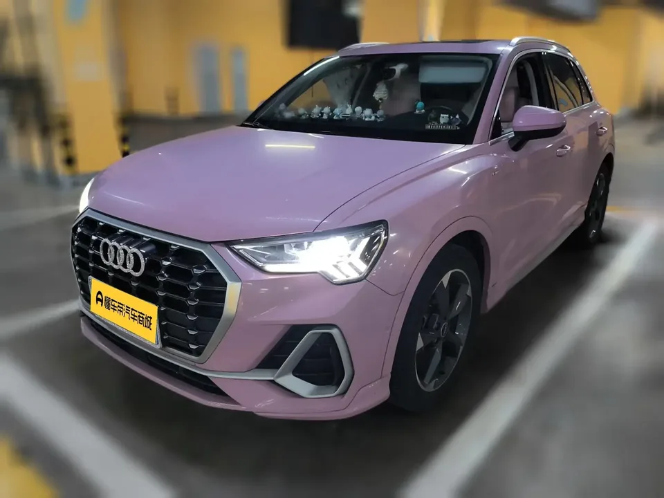 Audi Q3 Audi Q3 2022 35 TFSI Stylish Dynamic 2022 — photo 1, buy with delivery to Moscow