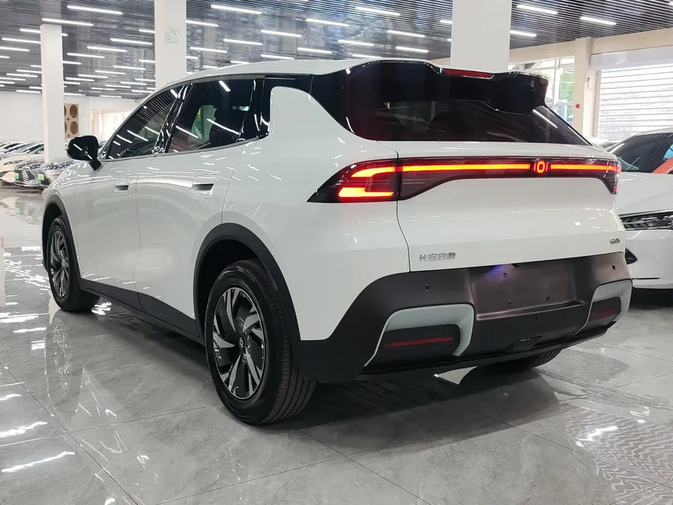 Changan Qiyuan Q05 Changan Qiyuan Q05 2026 405 Air 2026 — thumbnail 4
