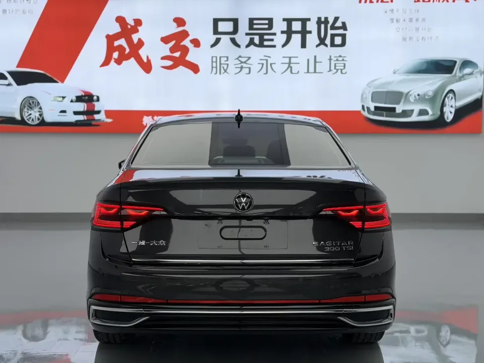 Volkswagen Sagitar Sagitar 2023 300TSI DSG Excellence Edition 2024 — thumbnail 2