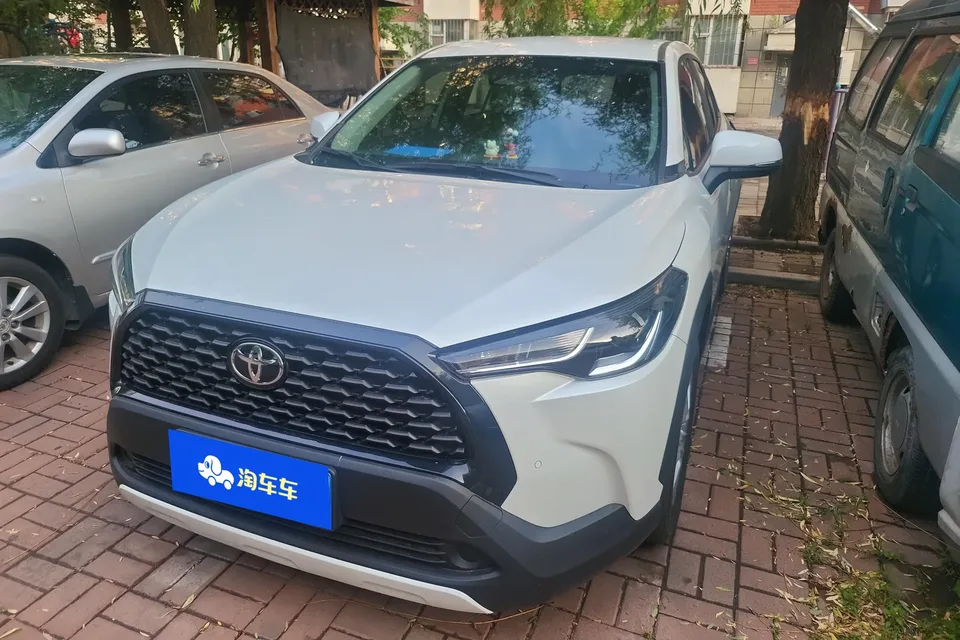 Toyota CorollaCross Corolla Sharp 2024 2.0L CVT Pioneer Edition 2024 — photo 1, buy with delivery to Moscow