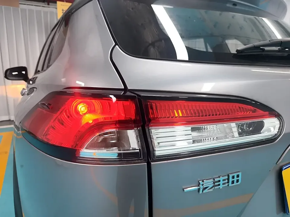 Toyota CorollaCross Corolla Sharp 2024 2.0L CVT Pioneer Edition 2025 — thumbnail 4