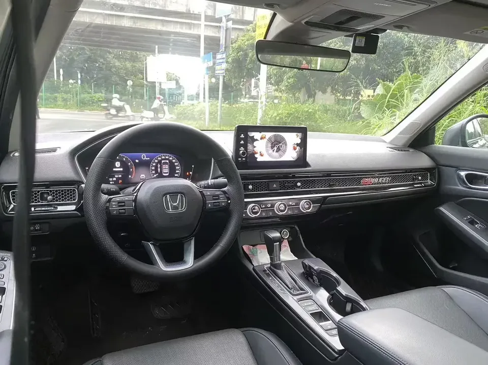 Honda Integra Style 2023 240TURBO CVT Deluxe Edition 2024 — thumbnail 5