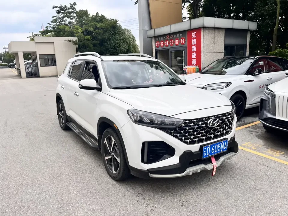 Hyundai ix35 Hyundai ix35 2021 240T GDi DCT 2WD Leading Edition GLS 2022 — thumbnail 4