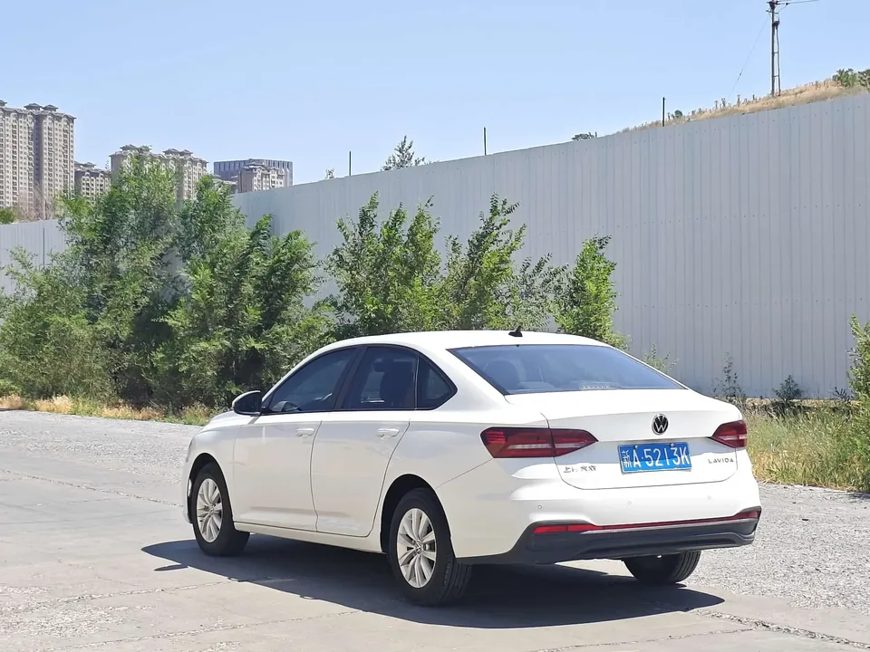 Volkswagen Lavida Lavida 2024 1.5L Automatic Deyi Edition 2024 — thumbnail 4