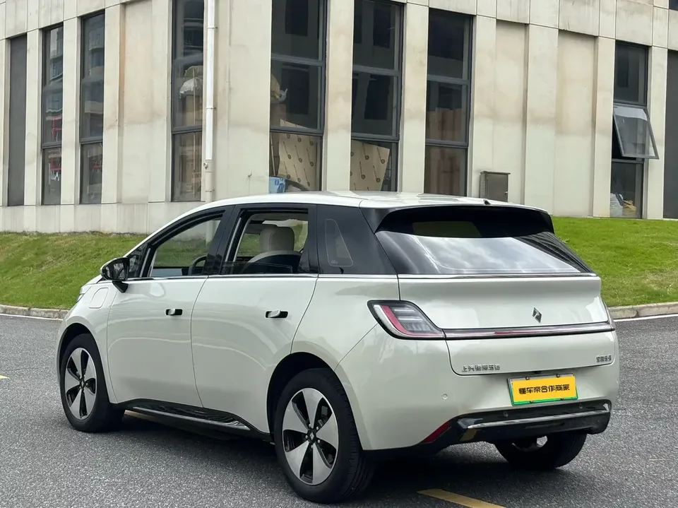 Baojun clouds clouds 2023 460 Pro 2024 — thumbnail 4