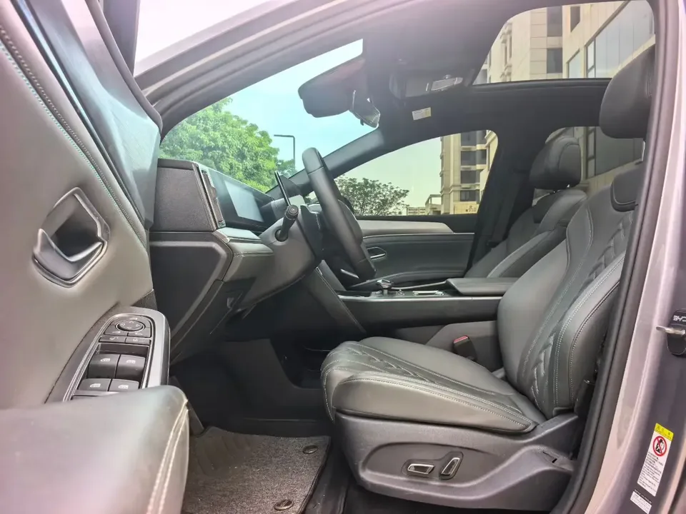 BYD Song L DM Song L DM 2025 DM-i 112KM Intelligent Driving Edition 2025 — thumbnail 3