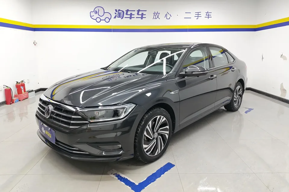 Volkswagen Sagitar Sagitar 2022 280TSI DSG Flying Edition 2022 — photo 1, buy with delivery to Moscow