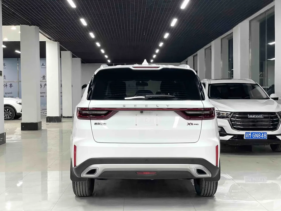 Geely Vision X6 Vision X6 2021 PRO 1.4T Automatic Premium 2022 — thumbnail 2