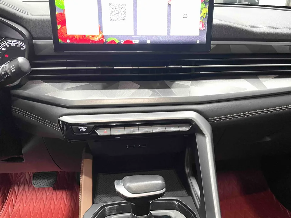 Geely Vision X6 Vision X6 2021 PRO 1.4T Automatic Premium 2022 — thumbnail 3