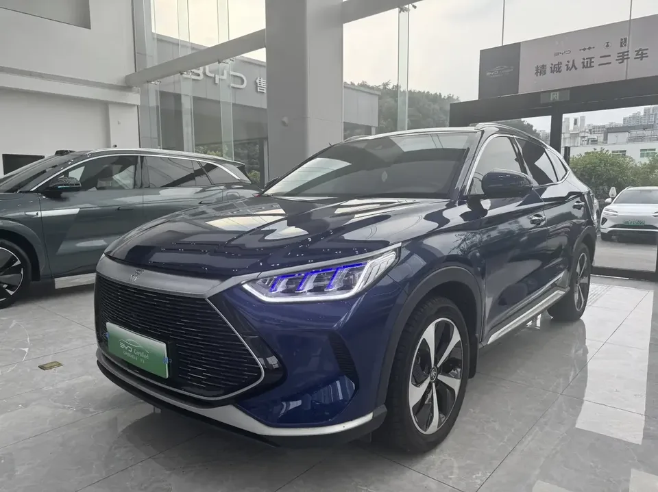BYD Song PLUS DM Song PLUS DM 2021 DM-i 110KM 2WD Flagship 2023 — photo 1, buy with delivery to Moscow