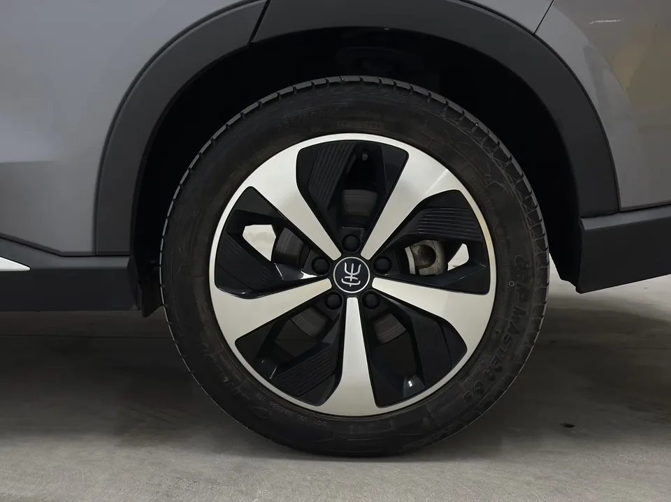 BYD Song PLUS DM Song PLUS DM 2021 DM-i 110KM 2WD Flagship PLUS 2023 — thumbnail 3