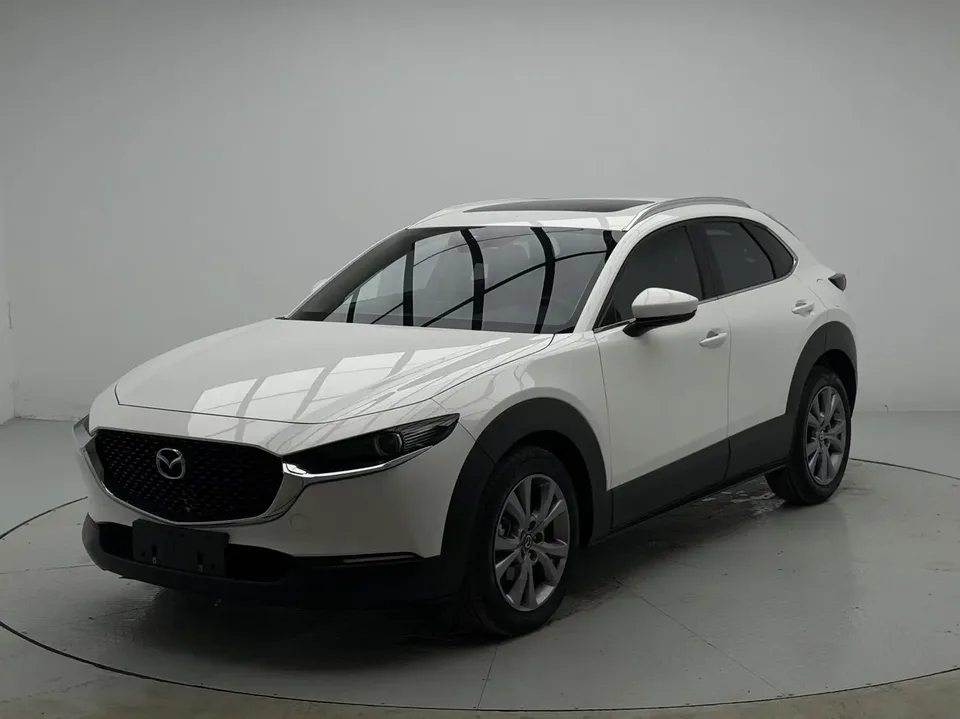 Mazda CX-30 Mazda CX-30 2022 2.0L Automatic Jiayue Edition 2022 — photo 1, buy with delivery to Moscow