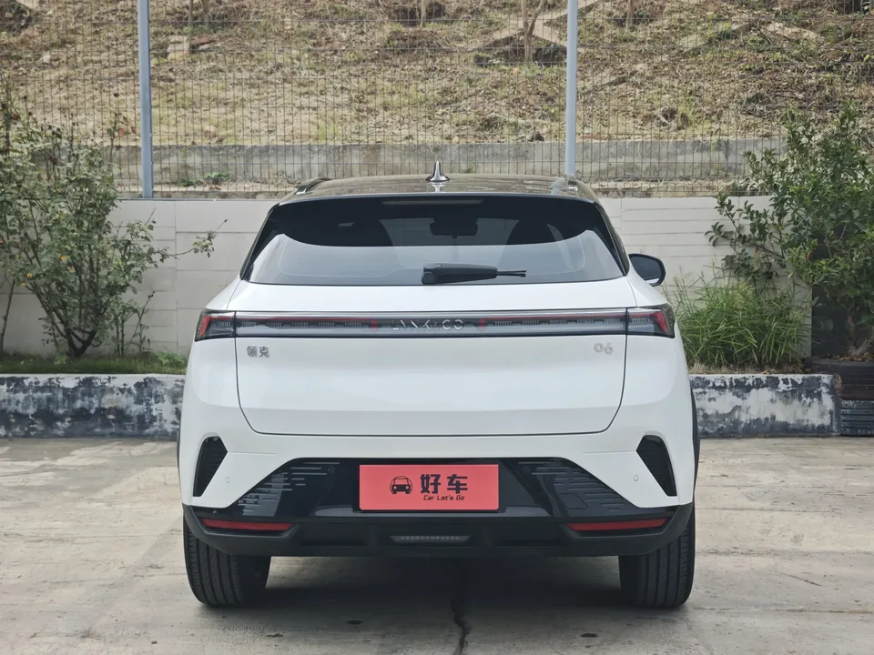 Lynk & Co 06 Lynk & Co 06 2025 Renew 1.5T Pro 2025 — thumbnail 2