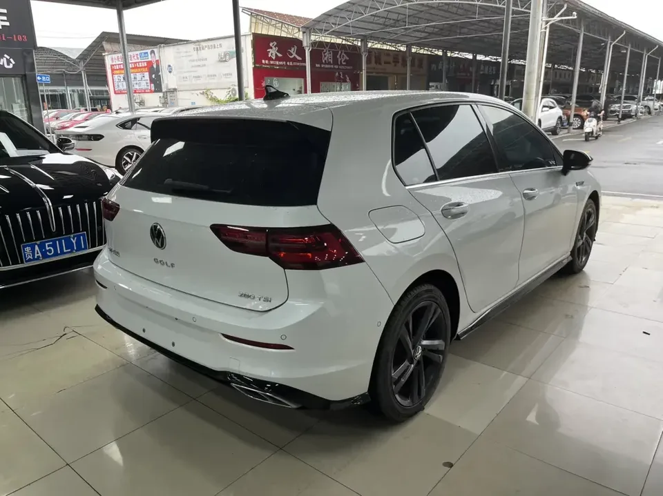 Volkswagen Golf golf 2023 280TSI DSG R-Line 2024 — thumbnail 4