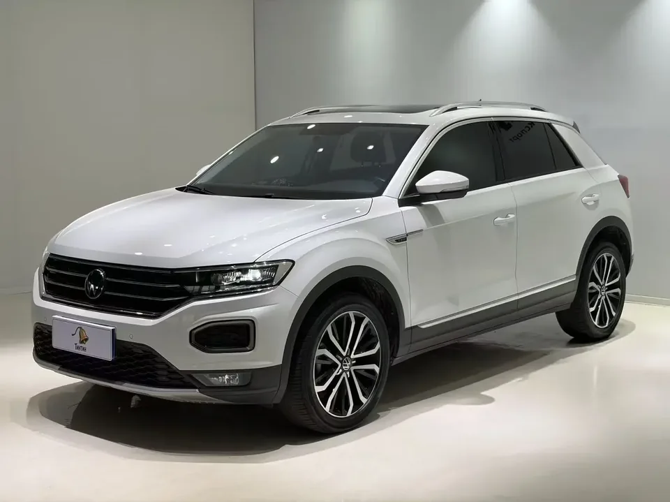 Volkswagen T-Roc TANG 2022 280TSI DSG 2WD Comfort PLUS 2022 — photo 1, buy with delivery to Moscow