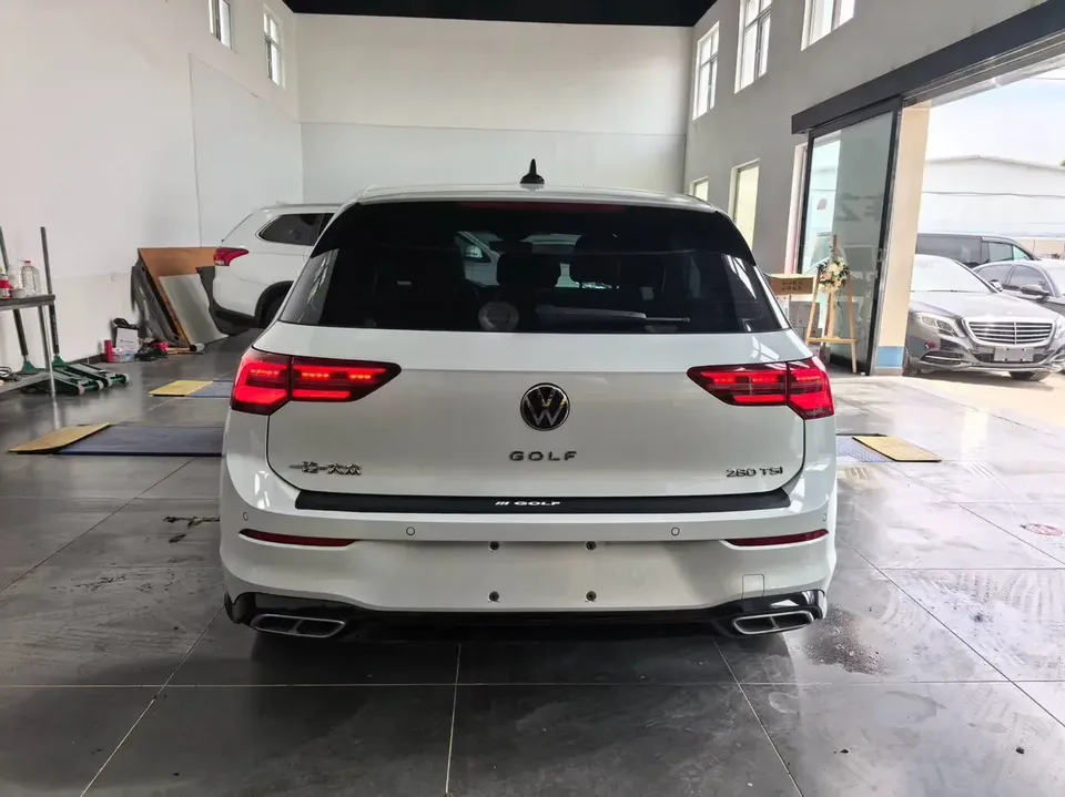 Volkswagen Golf golf 2021 280TSI DSG R-Line 2022 — thumbnail 2