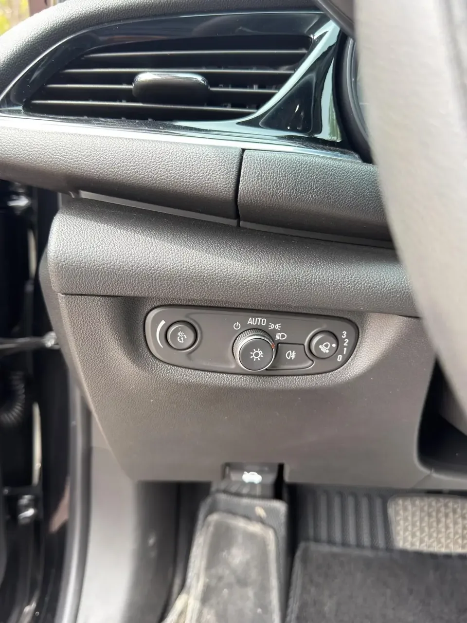 Buick Majesty Majesty 2022 552T Smart 2022 — thumbnail 5