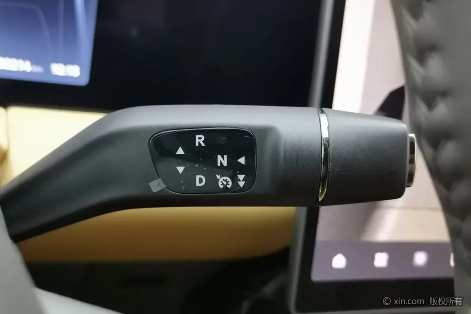 Leapmotor Zero running C01 Zero running C01 2024 Extended Range 216 Premium Edition 2024 — thumbnail 5