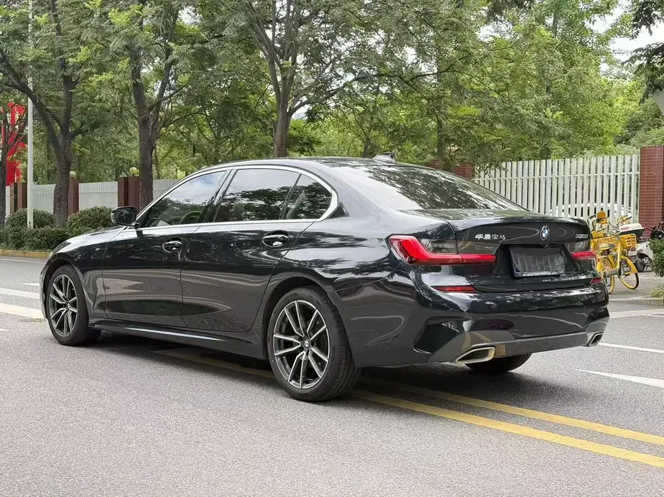 BMW 3 Series BMW 3 Series 2022 320Li M Sport Package 2022 — thumbnail 4