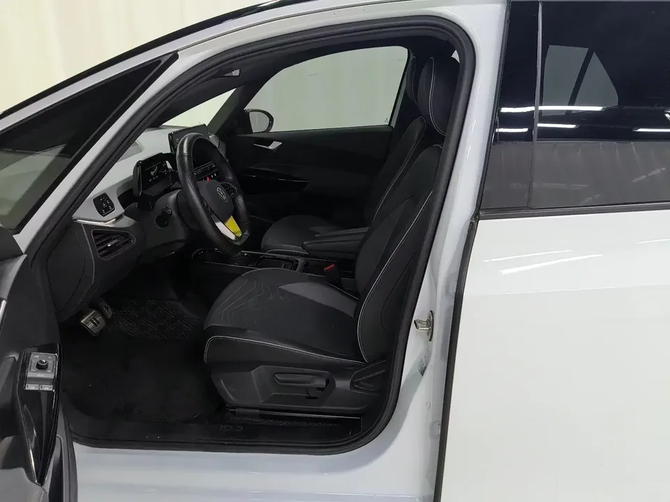 Volkswagen ID.3 Volkswagen ID.3 2023 Upgraded Pure Smart Edition 2023 — thumbnail 5