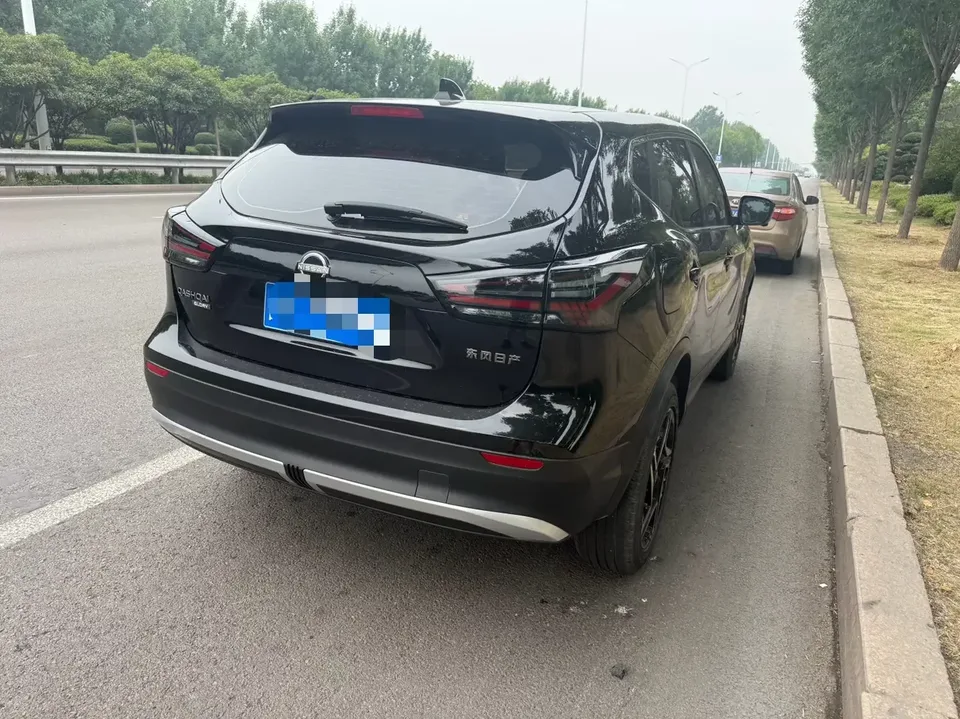 Nissan Qashqai Qashqai 2025 Redesigned Honor 2.0L CVT XV+ Leading Edition 2025 — thumbnail 2
