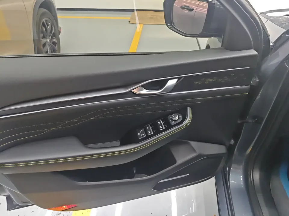 Geely Preface Xing Rui 2023 1.5T Fuyao Edition 2024 — thumbnail 4