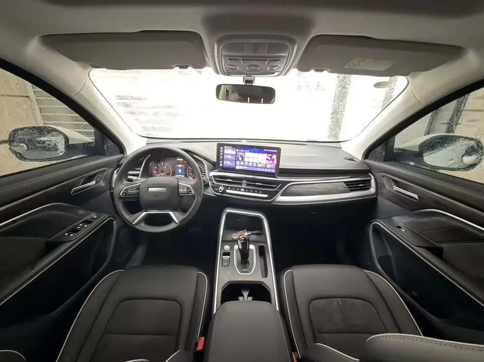 Haval H6 Haval H6 2023 National Trend Edition 1.5T Automatic City Edition 2023 — thumbnail 5
