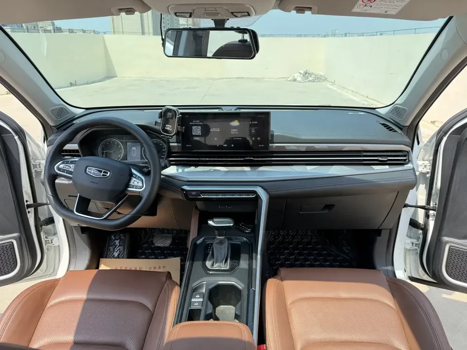 Geely Vision X6 Vision X6 2021 PRO 1.4T Automatic Premium 2023 — thumbnail 4