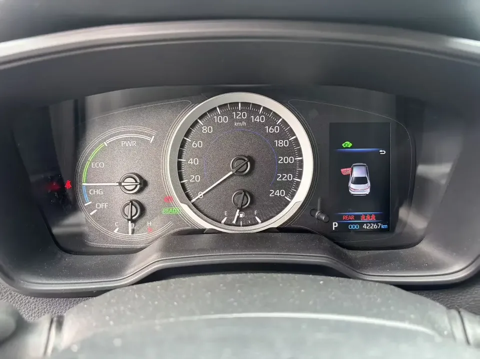 Toyota Levin Lei Ling 2023 Hybrid 1.8L Leading Edition 2023 — thumbnail 3