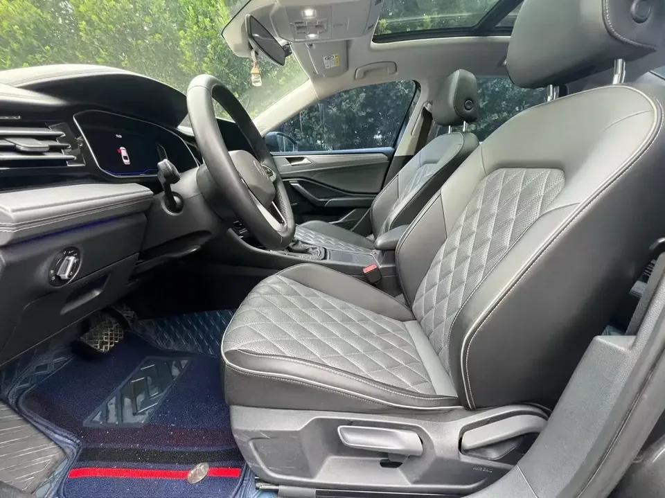 Volkswagen Sagitar Sagitar 2023 280TSI DSG Excellence Plus 2022 — thumbnail 3