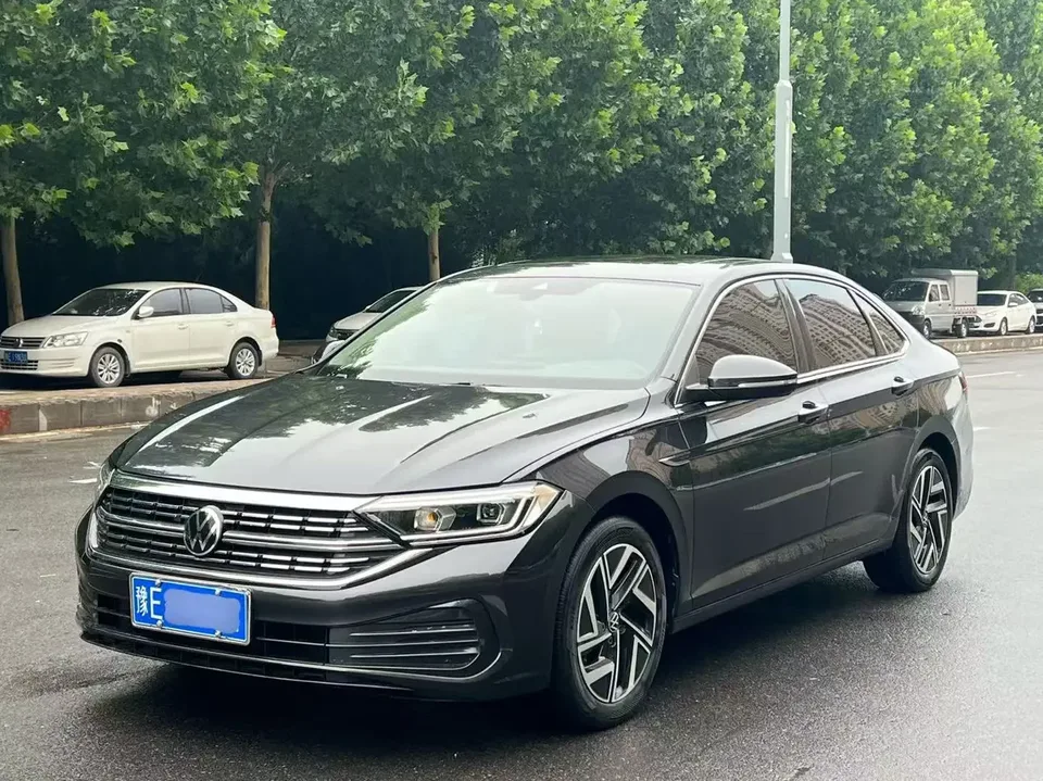 Volkswagen Sagitar Sagitar 2023 280TSI DSG Excellence Plus 2022 — photo 1, buy with delivery to Moscow