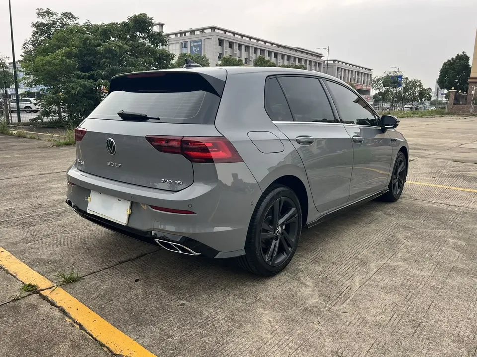 Volkswagen Golf golf 2023 280TSI DSG R-Line Lite 2023 — thumbnail 2