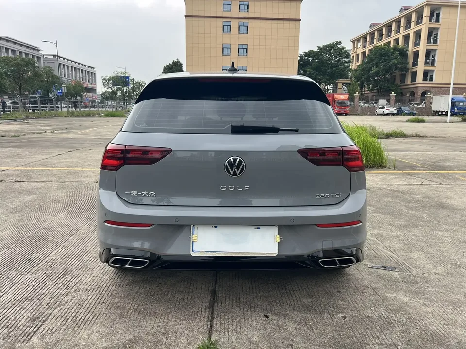Volkswagen Golf golf 2023 280TSI DSG R-Line Lite 2023 — thumbnail 4