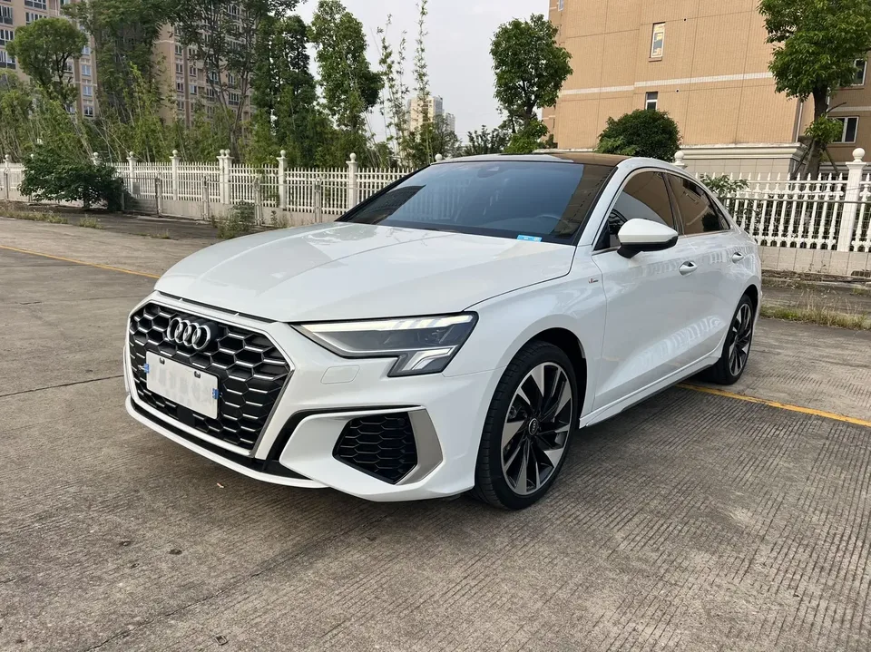 Audi A3 Audi A3 2022 A3L Limousine 35 TFSI Stylish Sports 2022 — photo 1, buy with delivery to Moscow