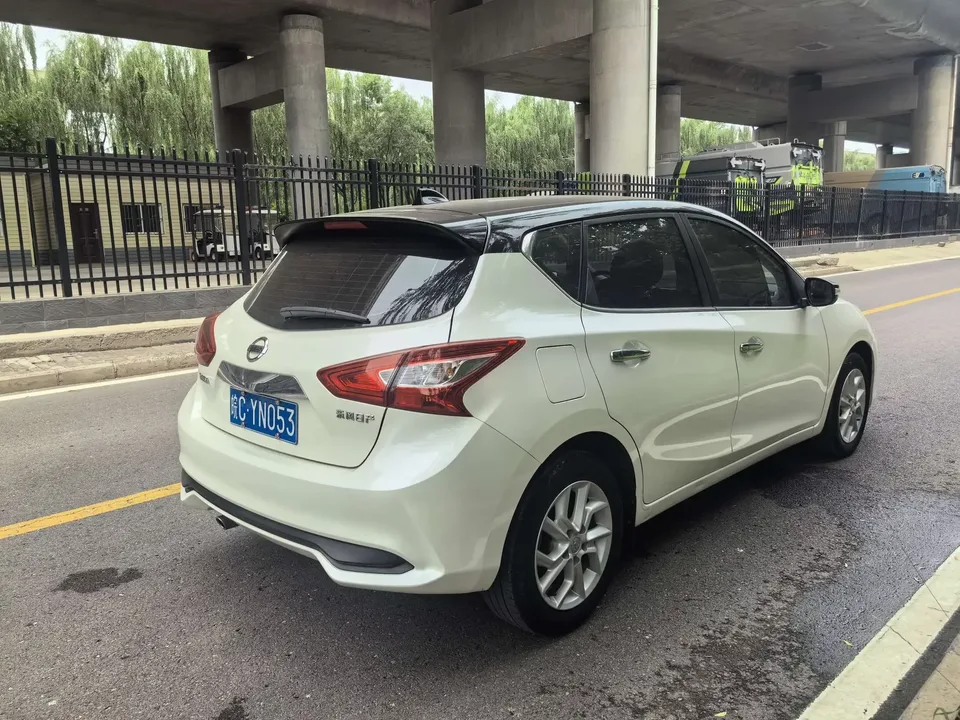 Nissan Tiida Tiida 2021 1.6L CVT Intelligent Travel Edition 2022 — thumbnail 2