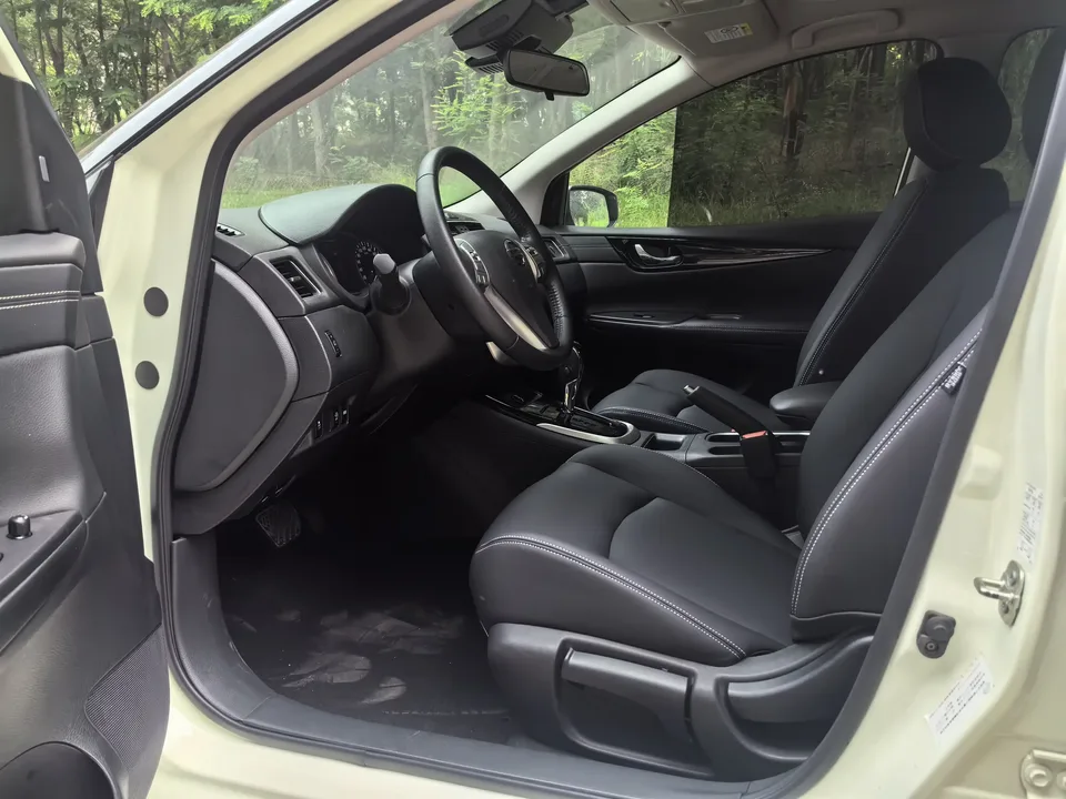 Nissan Tiida Tiida 2021 1.6L CVT Intelligent Travel Edition 2022 — thumbnail 3