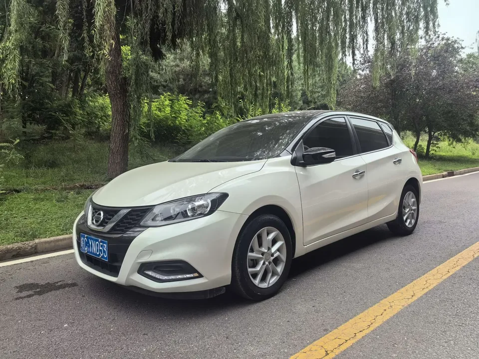 Nissan Tiida Tiida 2021 1.6L CVT Intelligent Travel Edition 2022 — photo 1, buy with delivery to Moscow