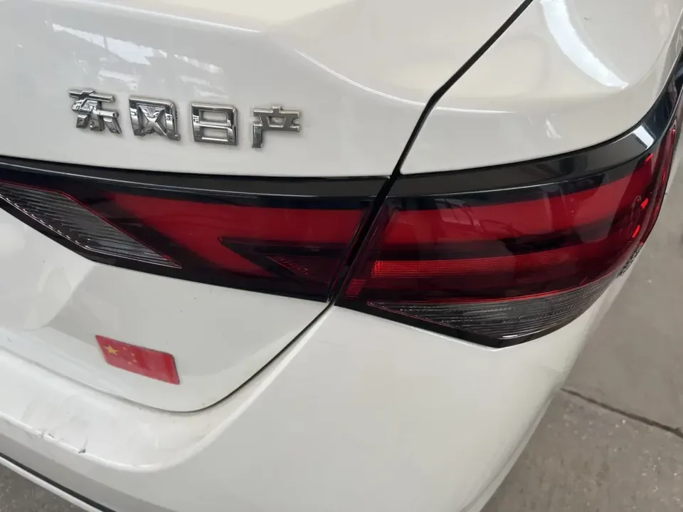 Nissan Sylphy Sylphy 2022 1.6L XL CVT Enjoy Edition 2022 — миниатюра 2