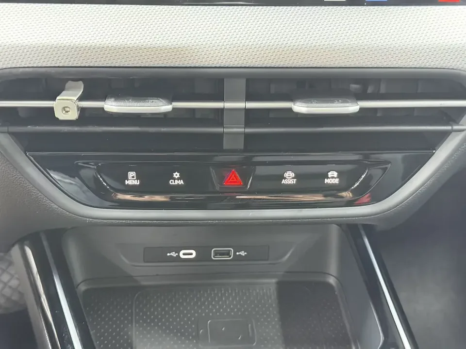 Volkswagen Lamando Lingdu 2022 Lingdu L 280TSI DSG Super Hot Flagship Edition 2023 — thumbnail 3