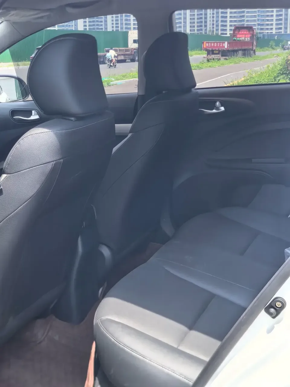 Kia KX1 Yipao 2021 1.4L CVT Fun Sunroof Model 2025 — thumbnail 3